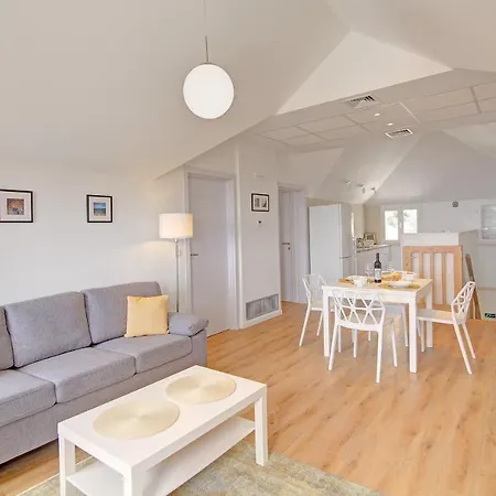 Apartment Vicina Summer