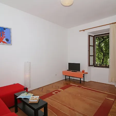 Apartment Vicina Summer *