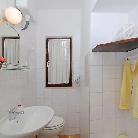 Apartment Vicina Summer *